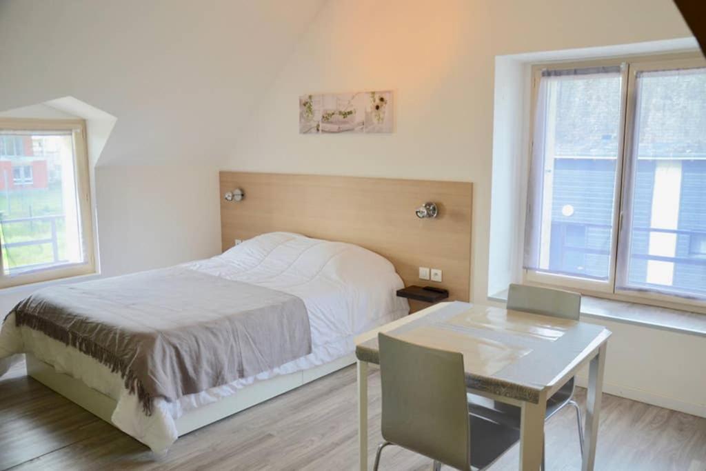 La Petite Maison Appartement 2 Avoine 外观 照片